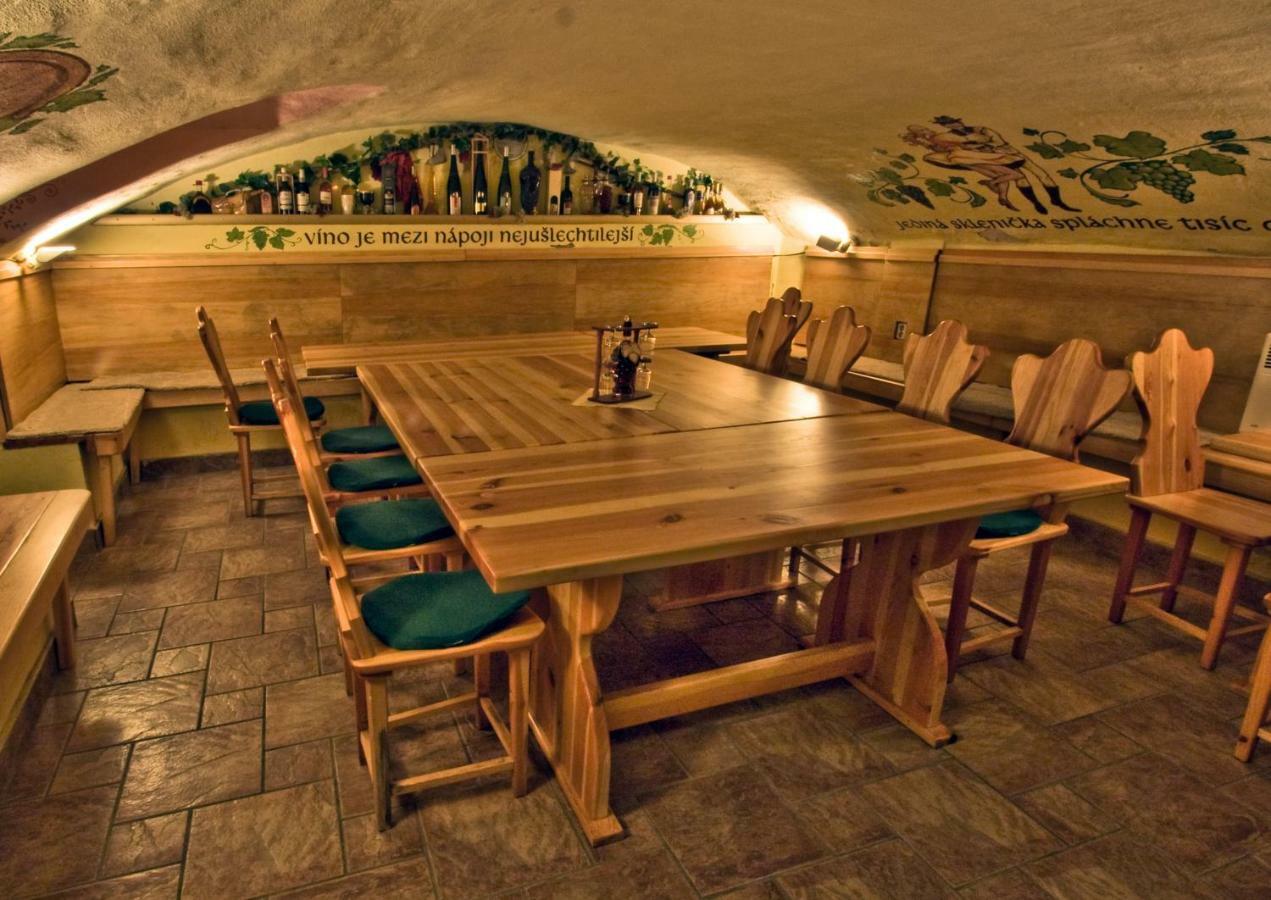 Penzion Hurka Hotel Dolni Libchavy ภายนอก รูปภาพ